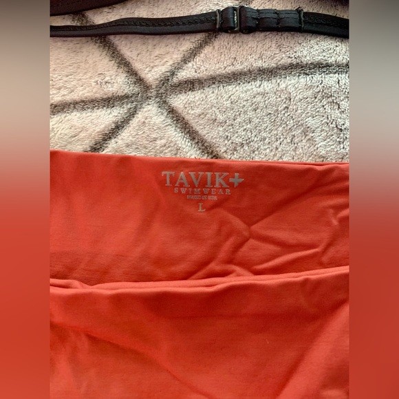 SWIM BUNDLE - TAVIK Zeppelin Rust Swimsuit Set & TAVIK Arlo Cover Up Size Large - Picture 5 of 10